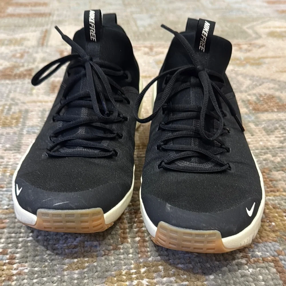 Nike Cross-Training Sneakers - Picture 2 of 5